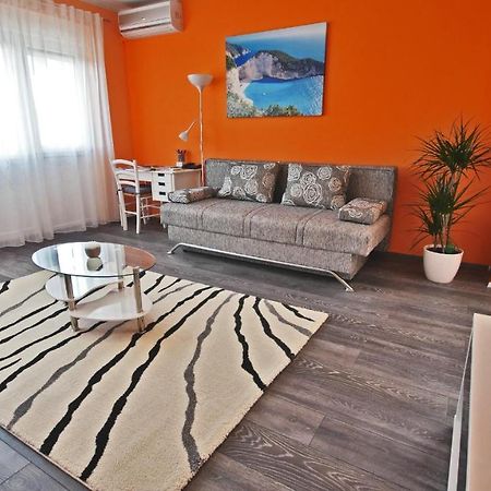 Apartment Rino****, 58M², 170M From The Beach ริเยกา ภายนอก รูปภาพ