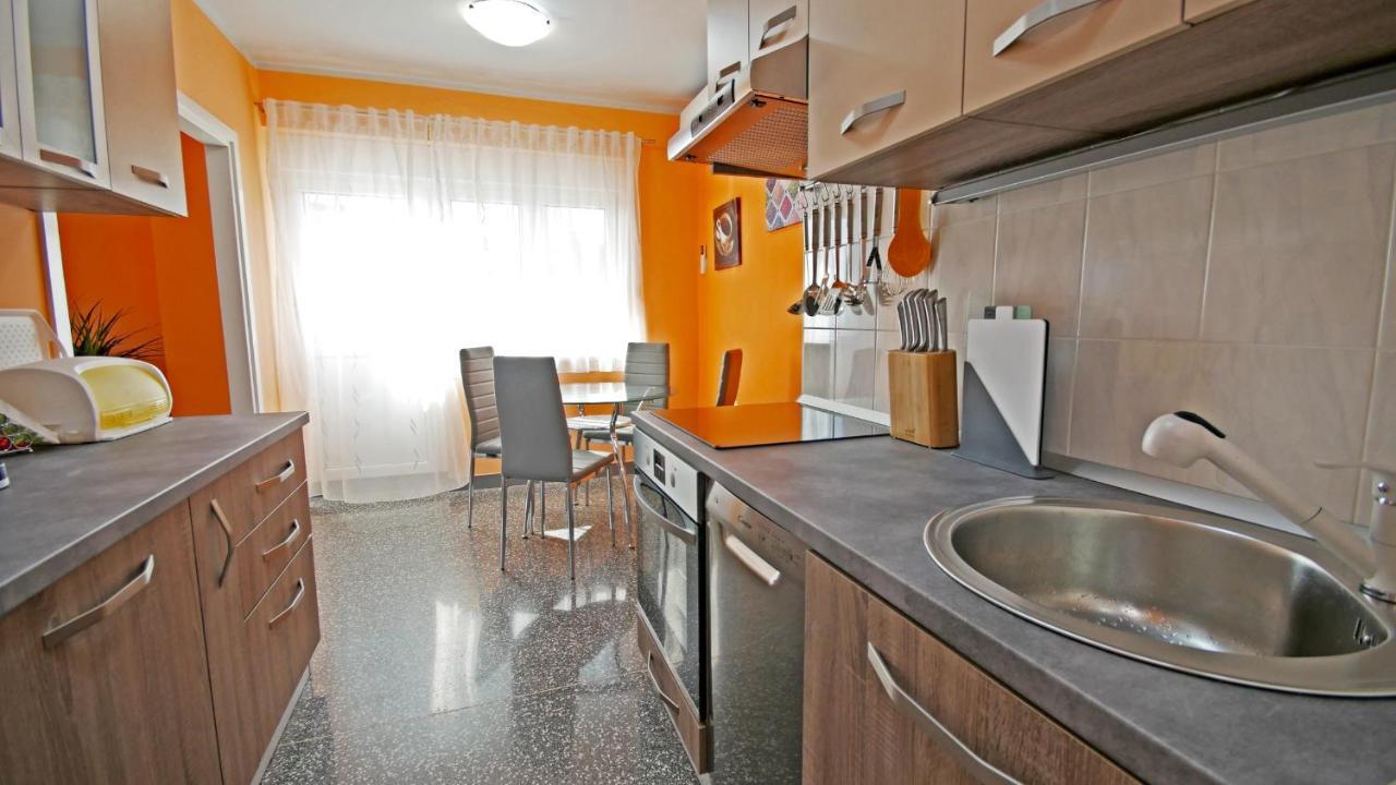 Apartment Rino****, 58M², 170M From The Beach ริเยกา ภายนอก รูปภาพ
