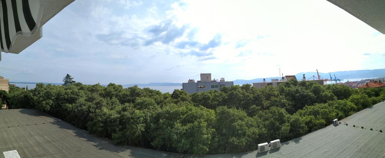 Apartment Rino****, 58M², 170M From The Beach ริเยกา ภายนอก รูปภาพ